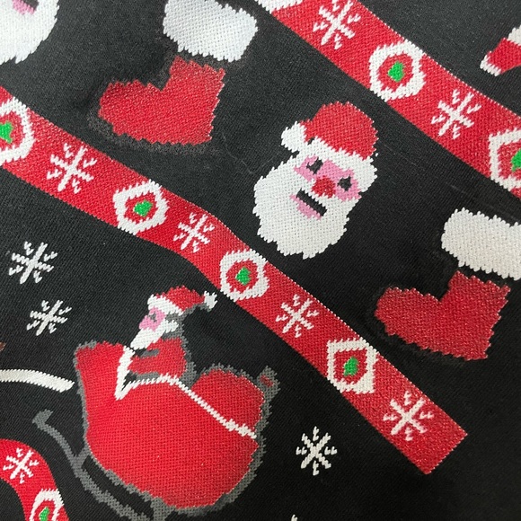 Christmas sweater size Medium holiday sweater - Picture 4 of 9